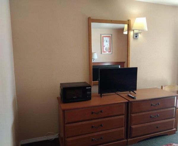 American Motel image 17